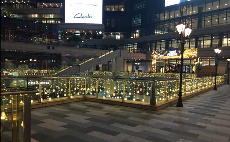 手扶梯 创意灯光设计